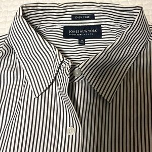 Jones New York Women's Blue and White Striped Blouse